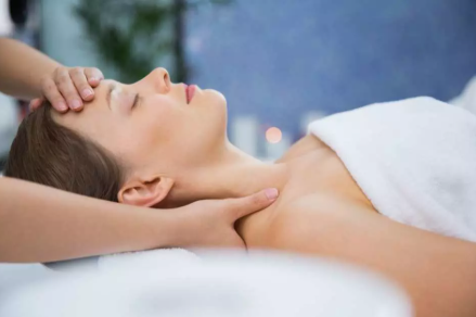 Incheon Business Trip Massage: Rejuvenation for International Professionals